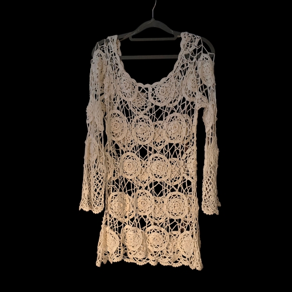 Bacci Sweaters - Elegant Cream Crochet Sweater
